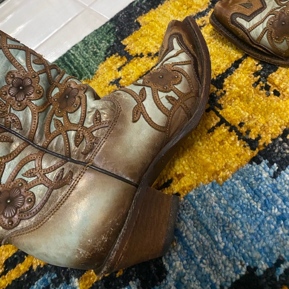 Corral Boot Woman - Picture 7 of 9